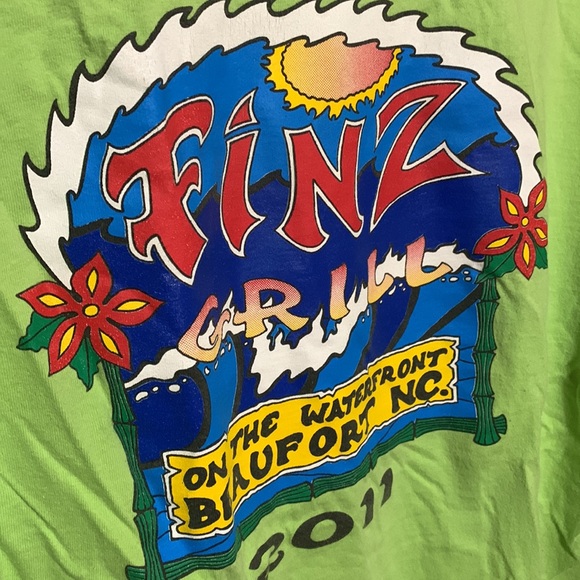 FINZ GRILL T SHIRT 2011. (L) Rarely Worn - Picture 2 of 6
